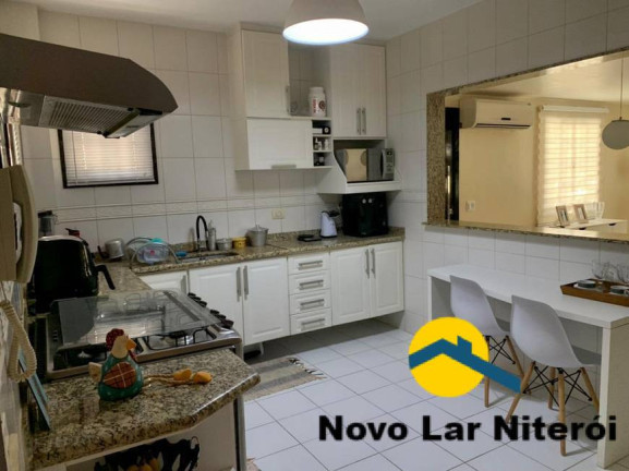 Imagem Casa com 3 Quartos à Venda, 120 m² em Itaipu - Niterói