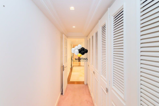 Imagem Apartamento com 1 Quarto à Venda, 309 m² em Auxiliadora - Porto Alegre Imagem Apartamento com 1 Quarto à Venda, 309 m² em Auxiliadora - Porto Alegre