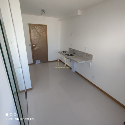 Imagem Imóvel com 1 Quarto à Venda, 25 m² em Ondina - Salvador Imagem Imóvel com 1 Quarto à Venda, 25 m² em Ondina - Salvador