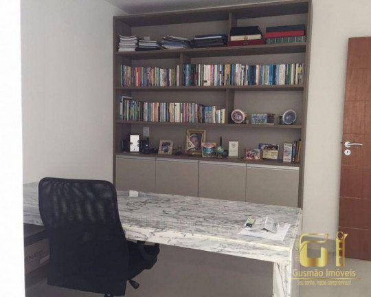 Imagem Casa com 5 Quartos à Venda, 450 m² em Parque Do Jiqui - Parnamirim Imagem Casa com 5 Quartos à Venda, 450 m² em Parque Do Jiqui - Parnamirim