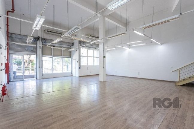 Loja para Alugar, 305 m² em Rio Branco - Porto Alegre