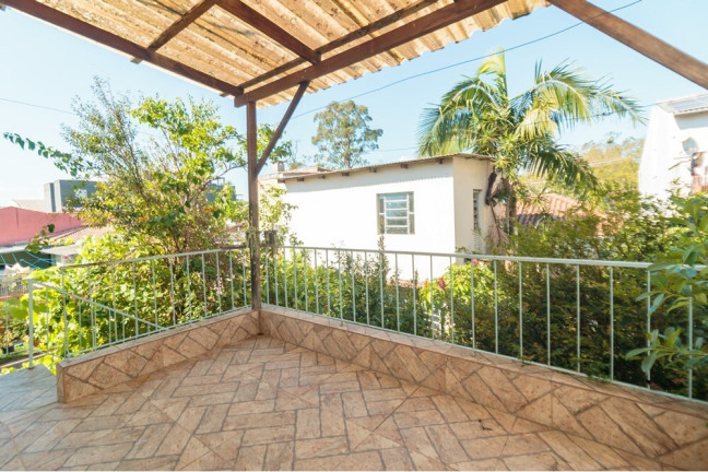 Casa com 3 Quartos à Venda, 195 m² em Santa Maria Goretti - Porto Alegre