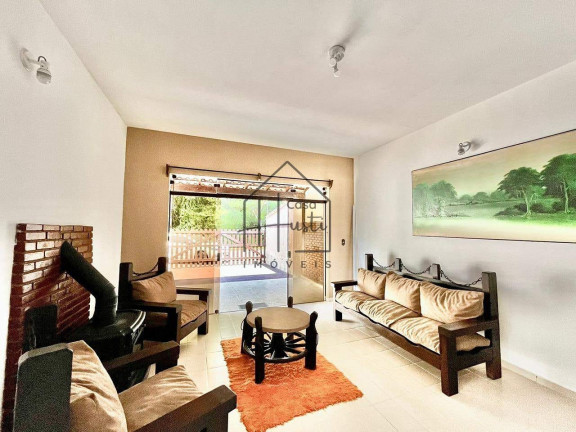 Imagem Sobrado com 4 Quartos à Venda, 241 m² em Cigarras - São Sebastião
