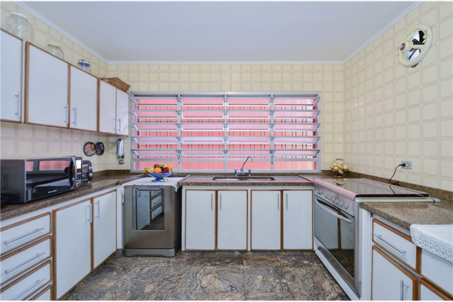 Imagem Casa com 4 Quartos à Venda, em Planalto Paulista - São Paulo Imagem Casa com 4 Quartos à Venda, em Planalto Paulista - São Paulo