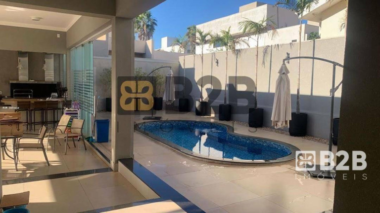 Imagem Casa com 4 Quartos à Venda, 337 m² em Villagio 3 - Bauru Imagem Casa com 4 Quartos à Venda, 337 m² em Villagio 3 - Bauru