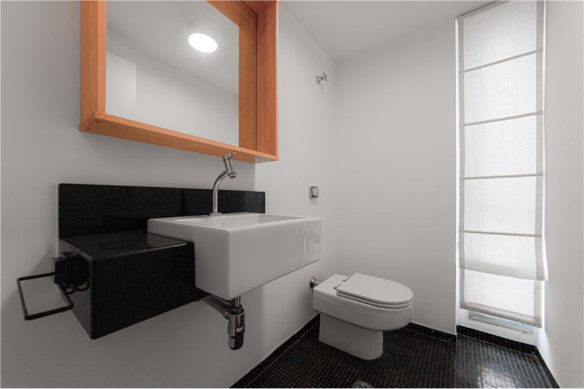 Imagem Imóvel com 3 Quartos à Venda, em Itaim Bibi - São Paulo Imagem Imóvel com 3 Quartos à Venda, em Itaim Bibi - São Paulo
