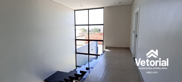 Imagem Sobrado com 3 Quartos à Venda, em Bela Vista - Barreiras Imagem Sobrado com 3 Quartos à Venda, em Bela Vista - Barreiras