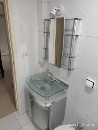 Imagem Apartamento com 3 Quartos para Alugar ou Temporada, 106 m² em Pitangueiras - Guarujá