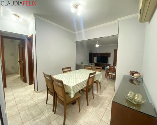 Imagem Imóvel com 2 Quartos à Venda, 119 m² em Canto Do Forte - Praia Grande Imagem Imóvel com 2 Quartos à Venda, 119 m² em Canto Do Forte - Praia Grande