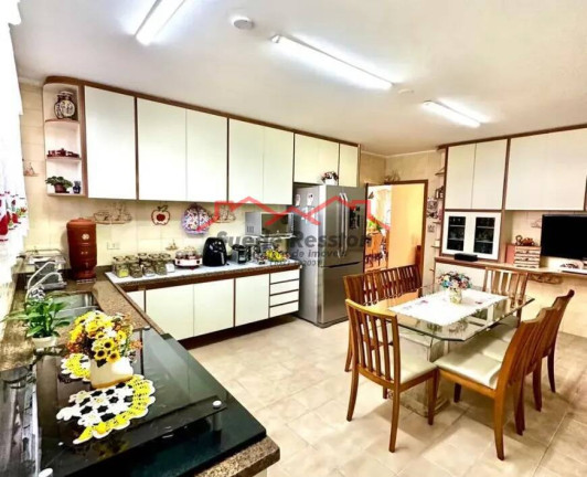 Imagem Casa com 3 Quartos à Venda, 350 m² em Jardim Anália Franco - São Paulo