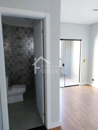 Imagem Sobrado com 3 Quartos à Venda, 135 m² em Floresta - Joinville