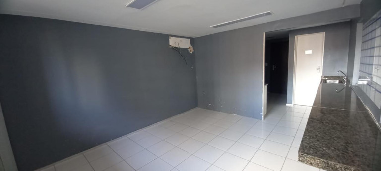 Imagem Imóvel Comercial à Venda, 114 m² em Meireles - Fortaleza Imagem Imóvel Comercial à Venda, 114 m² em Meireles - Fortaleza