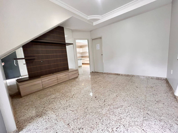 Imagem Sobrado com 3 Quartos à Venda, 196 m² em Country - Cascavel Imagem Sobrado com 3 Quartos à Venda, 196 m² em Country - Cascavel