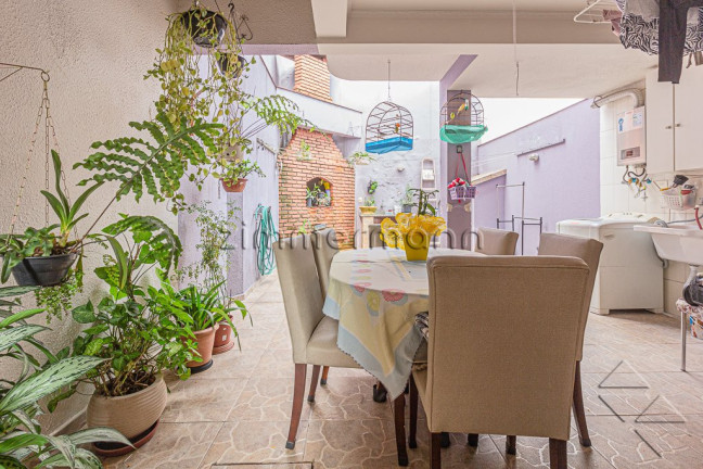 Casa com 3 Quartos à Venda, 180 m² em Vila Romana - São Paulo