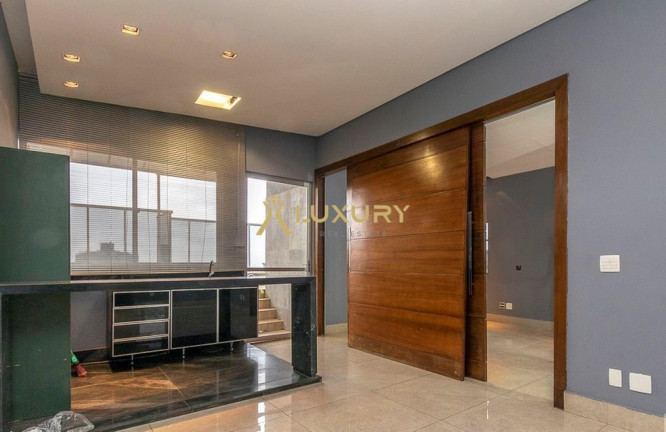 Imagem Imóvel com 3 Quartos à Venda, 206 m² em Buritis - Belo Horizonte