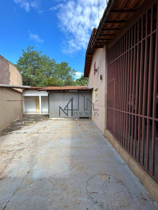 Imagem Casa com 3 Quartos à Venda, 284 m² em Jardim Leblon - Goiânia