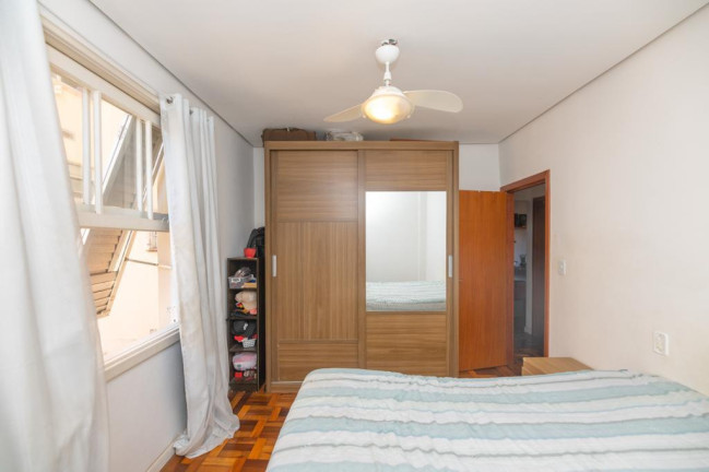 Imagem Imóvel com 2 Quartos à Venda, em Cidade Baixa - Porto Alegre Imagem Imóvel com 2 Quartos à Venda, em Cidade Baixa - Porto Alegre