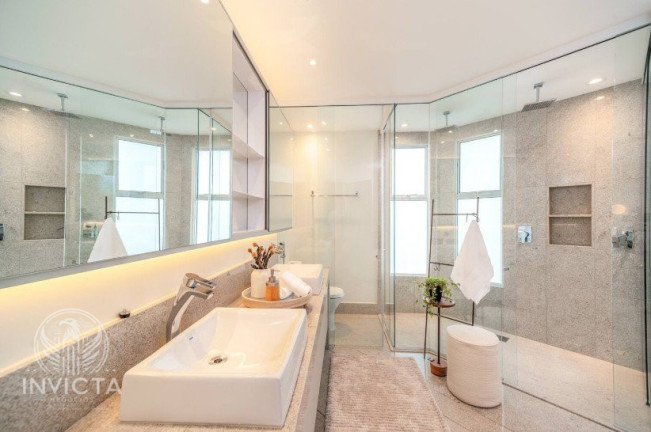 Imagem Apartamento com 5 Quartos à Venda, 350 m² em Praia Brava De Itajaí - Itajaí Imagem Apartamento com 5 Quartos à Venda, 350 m² em Praia Brava De Itajaí - Itajaí