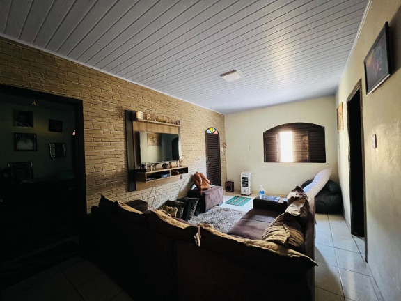 Imagem Casa com 3 Quartos à Venda, 300 m² em Setor Centro Oeste - Goiânia
