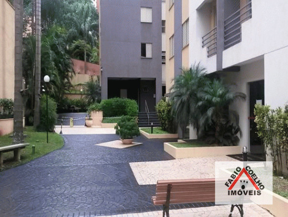 Apartamento à Venda, 74 m² em Vila Sofia - São Paulo