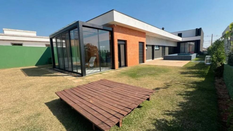 Imagem Casa com 4 Quartos à Venda, 401 m² em Kurumin - Itu Imagem Casa com 4 Quartos à Venda, 401 m² em Kurumin - Itu