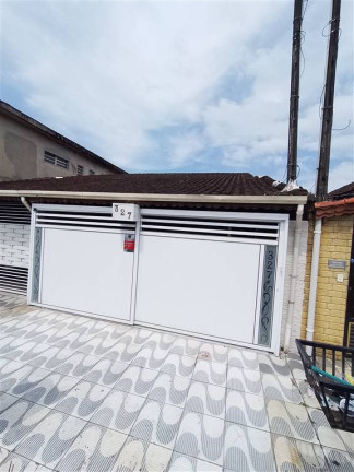 Casa com 3 Quartos à Venda,  em Mirim - Praia Grande
