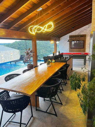 Imagem Casa com 3 Quartos à Venda, 298 m² em Centro - Santa Isabel