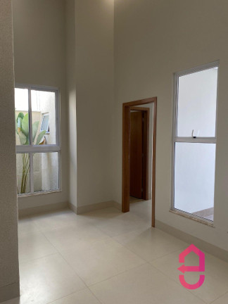 Imagem Casa com 3 Quartos à Venda, 210 m² em Jardim Atlântico - Goiânia Imagem Casa com 3 Quartos à Venda, 210 m² em Jardim Atlântico - Goiânia