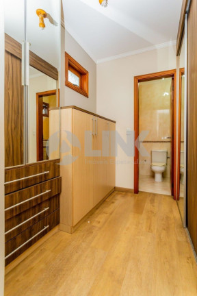 Imagem Imóvel com 3 Quartos à Venda, 128 m² em Jardim Itu - Porto Alegre Imagem Imóvel com 3 Quartos à Venda, 128 m² em Jardim Itu - Porto Alegre