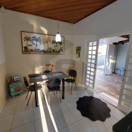 Imagem Casa com 2 Quartos à Venda, 120 m² em Vila São Lúcio - Botucatu