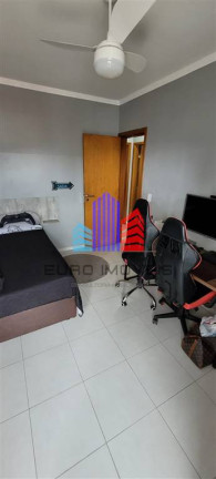 Imagem Apartamento com 3 Quartos à Venda, 110 m² em Vila Guilhermina - Praia Grande
