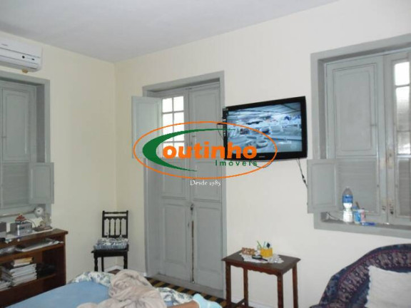 Imagem Casa com 4 Quartos à Venda, 212 m² em Tijuca - Rio De Janeiro Imagem Casa com 4 Quartos à Venda, 212 m² em Tijuca - Rio De Janeiro