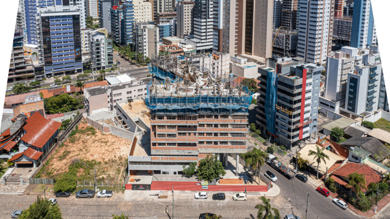 Imagem Apartamento com 2 Quartos à Venda, 82 m² em Centro - Torres