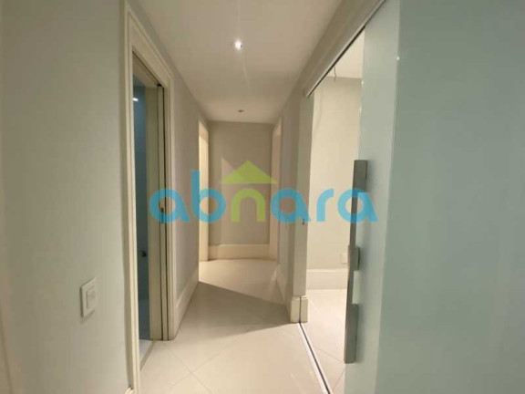 Imagem Apartamento com 3 Quartos à Venda, 210 m² em Copacabana - Rio De Janeiro