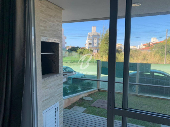 Apartamento com 2 Quartos para Temporada,  em Mariscal - Bombinhas