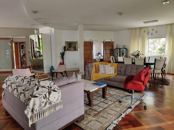 Casa com 4 Quartos à Venda ou Locação, 850 m² em Residencial Tamboré - Barueri