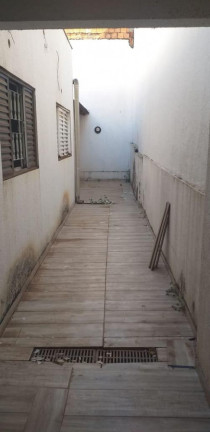 Imagem Casa com 2 Quartos à Venda,  em Vila São Francisco - Bauru