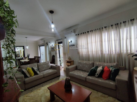 Imagem Casa com 3 Quartos à Venda, 200 m² em Centro - Botucatu
