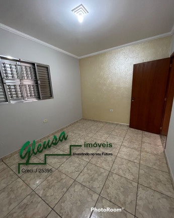Imagem Casa com 5 Quartos à Venda, 300 m² em Vila Carmosina - São Paulo