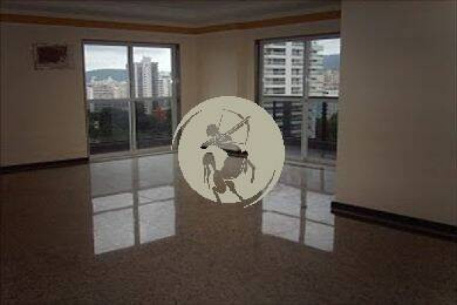 Apartamento com 4 Quartos à Venda, 230 m² em Embare - Santos