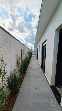 Imagem Casa com 3 Quartos à Venda, 180 m² em Residencial Colinas - Caçapava Imagem Casa com 3 Quartos à Venda, 180 m² em Residencial Colinas - Caçapava