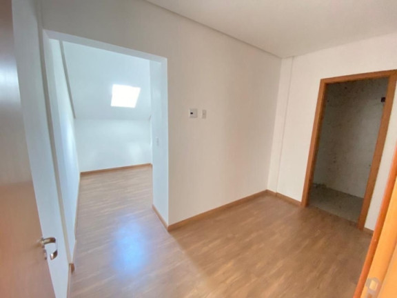 Imagem Cobertura com 2 Quartos à Venda, 63 m² em Dutra - Gramado Imagem Cobertura com 2 Quartos à Venda, 63 m² em Dutra - Gramado