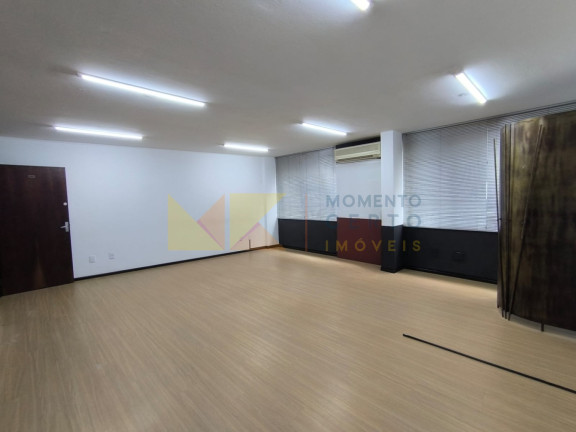 Imagem Sala Comercial para Alugar, 52 m² em Centro - Blumenau Imagem Sala Comercial para Alugar, 52 m² em Centro - Blumenau