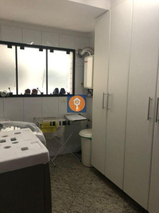 Imagem Apartamento com 4 Quartos à Venda, 206 m²