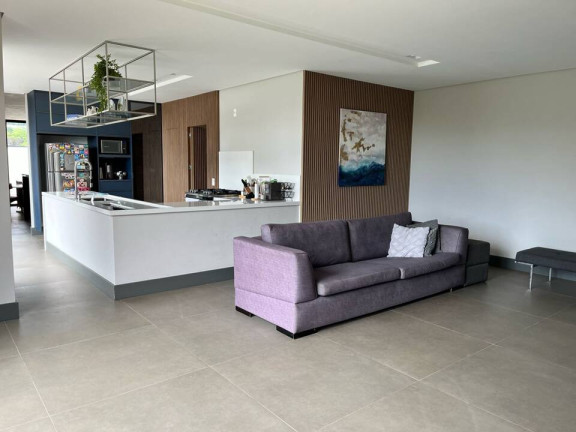 Casa de Condomínio com 3 Quartos à Venda, 700 m² em Jardim Novo Mundo - Jundiaí