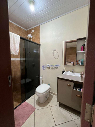 Imagem Sobrado com 4 Quartos à Venda, 150 m² em Centro - Penha Imagem Sobrado com 4 Quartos à Venda, 150 m² em Centro - Penha