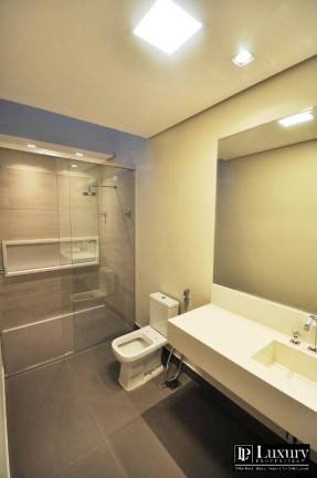 Imagem Casa de Condomínio com 4 Quartos à Venda, 377 m² em Bragança Paulista