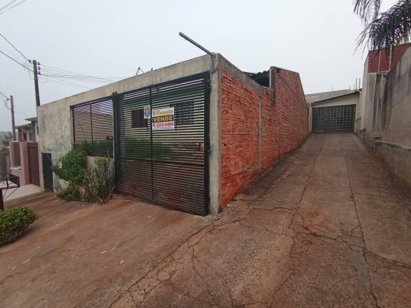 Casa à Venda, 300 m² em Jardim Santa Alice - Arapongas