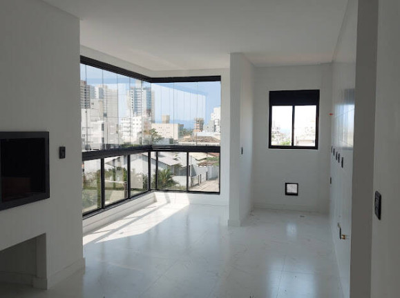 Imagem Apartamento com 3 Quartos à Venda, 76 m² em Itacolomi - Balneário Piçarras Imagem Apartamento com 3 Quartos à Venda, 76 m² em Itacolomi - Balneário Piçarras