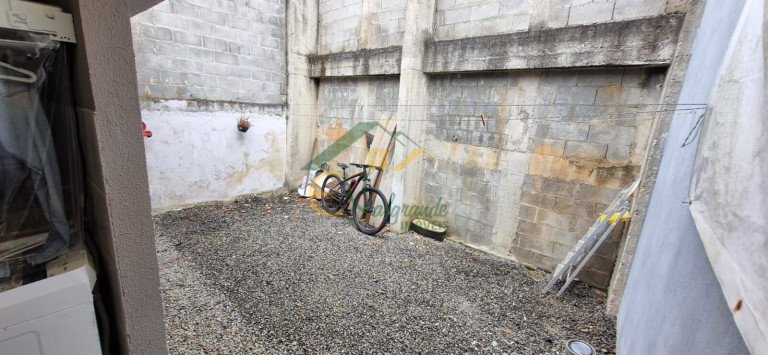 Imagem Casa de Condomínio com 2 Quartos à Venda, 51 m² em Planta Deodoro - Piraquara Imagem Casa de Condomínio com 2 Quartos à Venda, 51 m² em Planta Deodoro - Piraquara